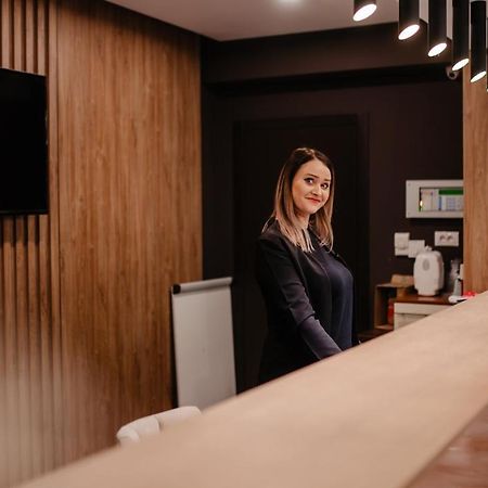 Hotel Ariata Scheia Екстериор снимка